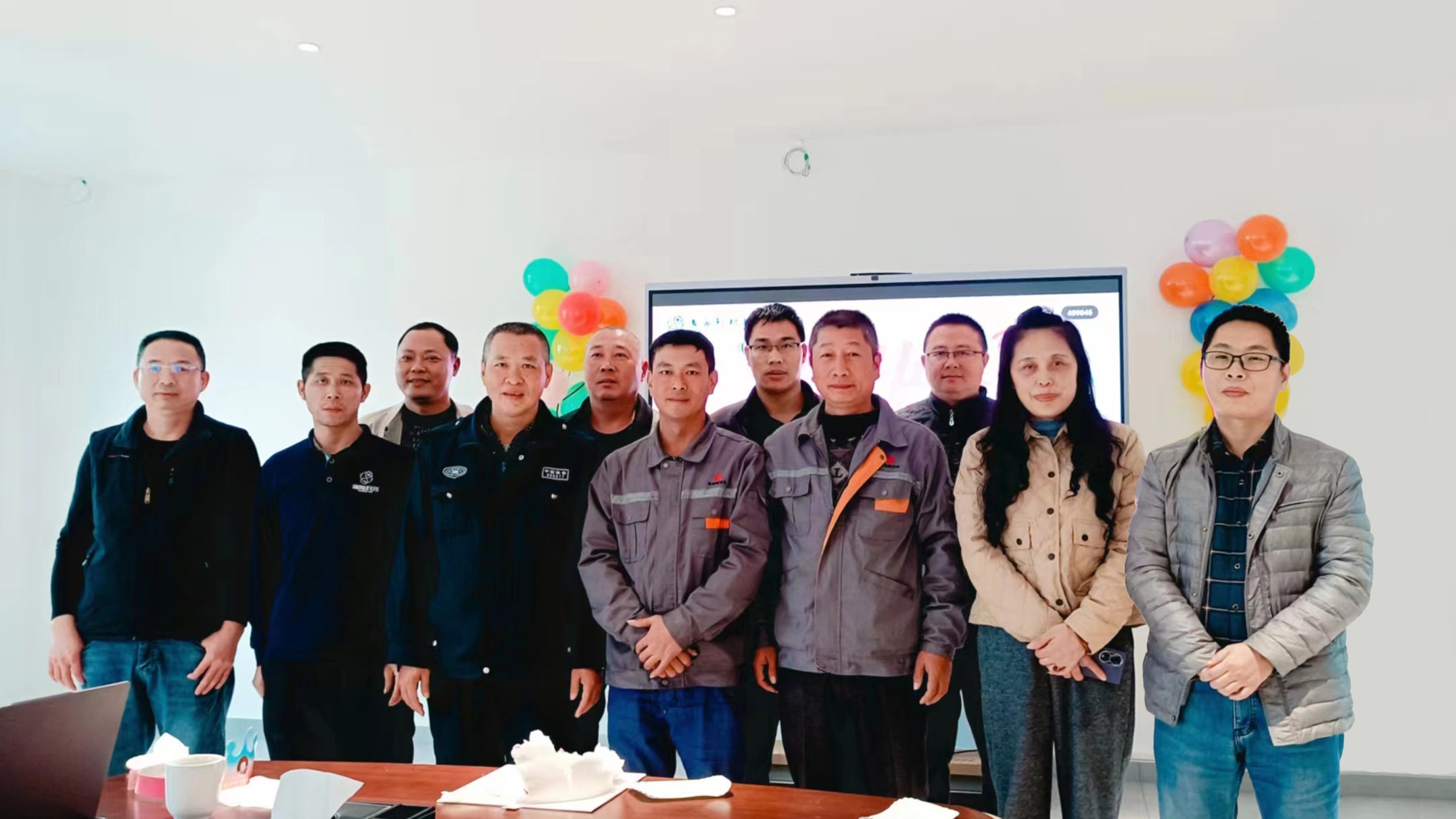 共享生辰喜悦|瑞隆科技-浩海新材料11月份员工生日会 ！
